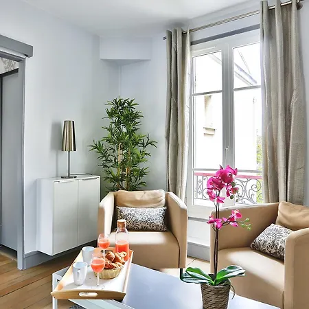 Eiffel Tower Apartman Párizs